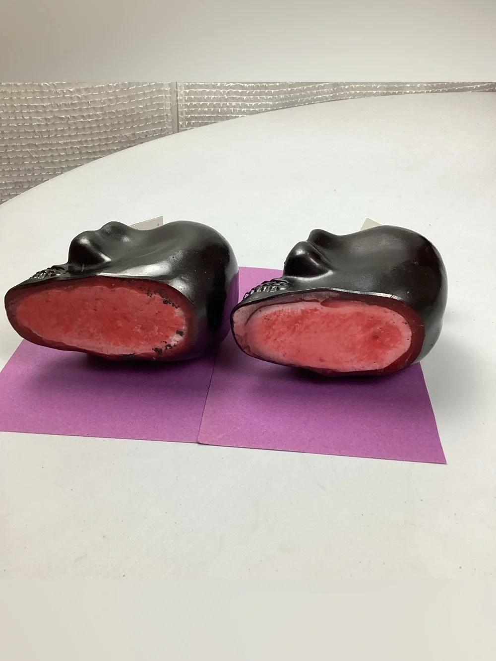 Two Black Bleeding Skull Halloween decor Candles New with Tag